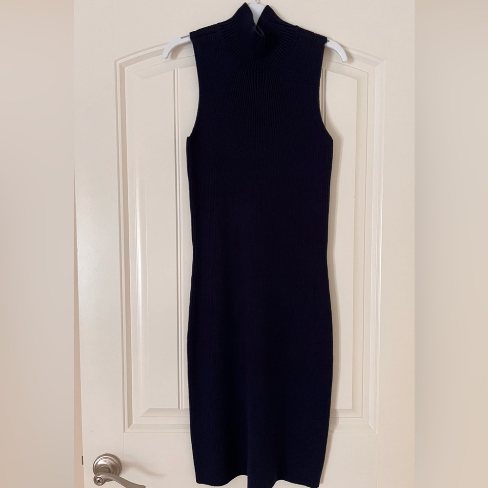 NWT J.McLaughlin Mock Neck Knit  Dress sz. S